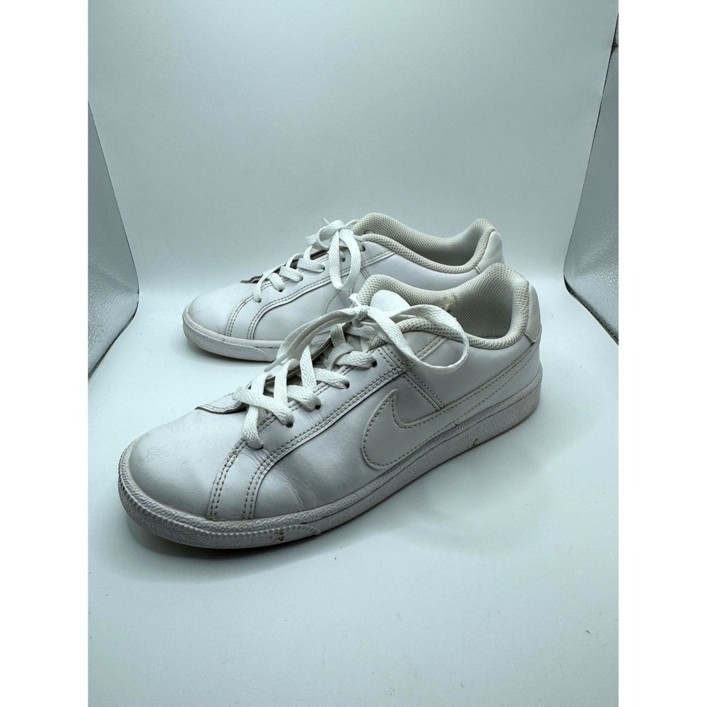 Nike Court Royale 749867-105 Womens 7.5 Sneakers Triple White Leather Shoes